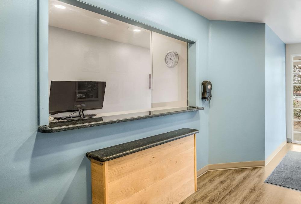 Extended Stay America Select Suites - Tallahassee - Northwest Екстериор снимка